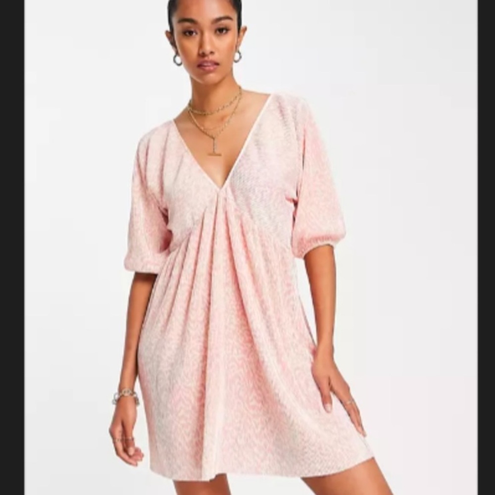 ASOS DESIGN plisse batwing mini dress in pink leopard print NWT size 4